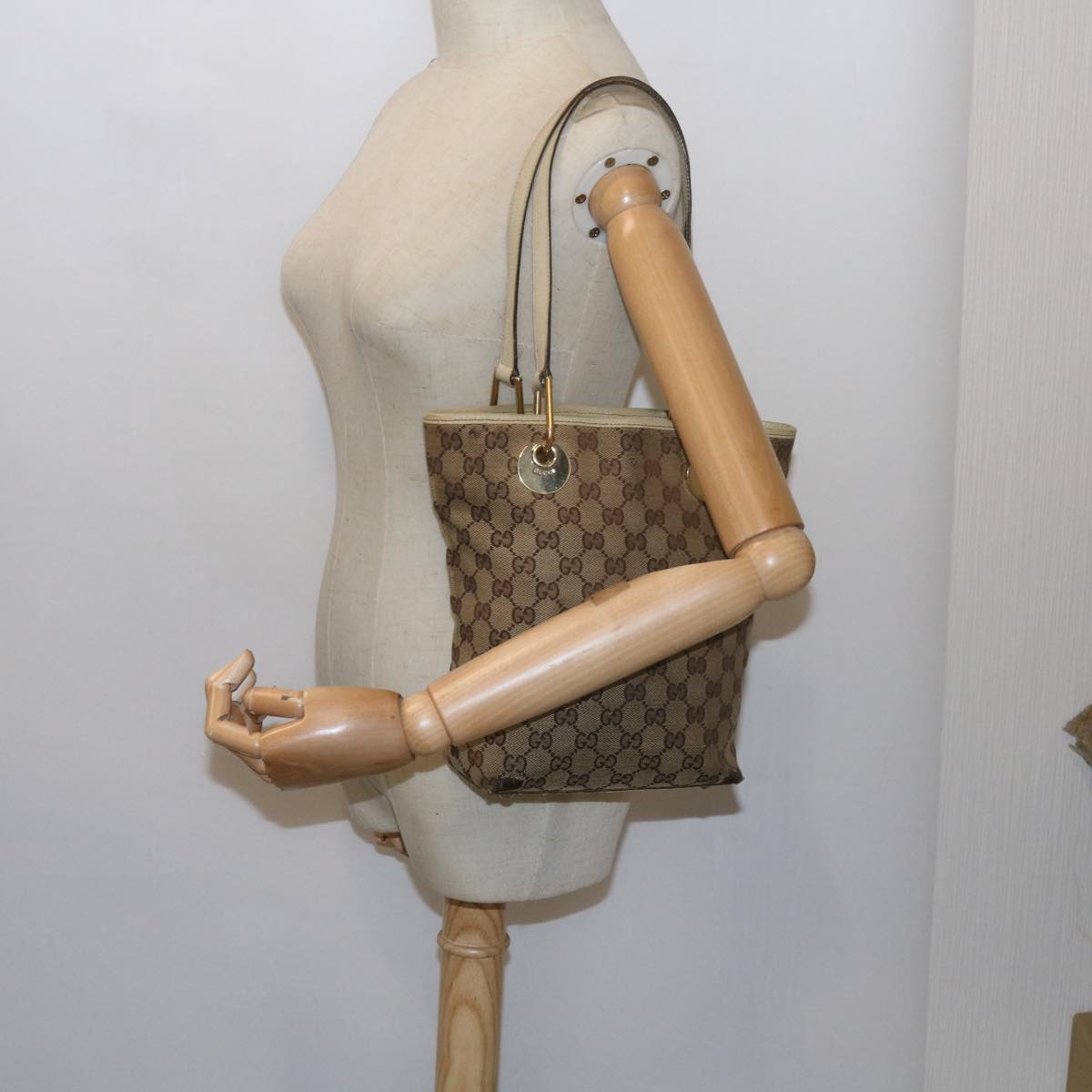 GUCCI GG Canvas Tote Bag Beige 120840 61846