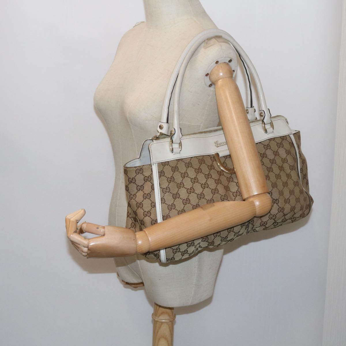GUCCI GG Canvas Tote Bag Beige 189831 61851