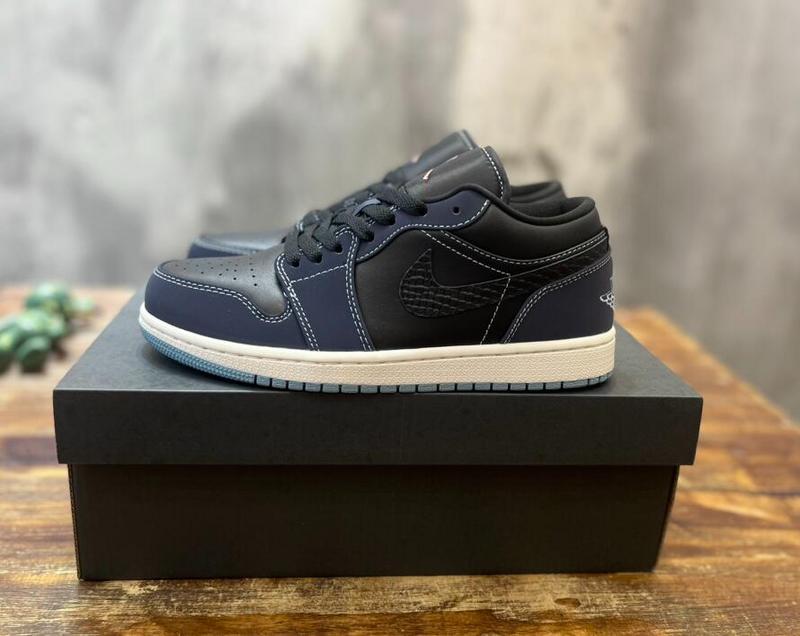 SAMC - NKE Shoes - 567