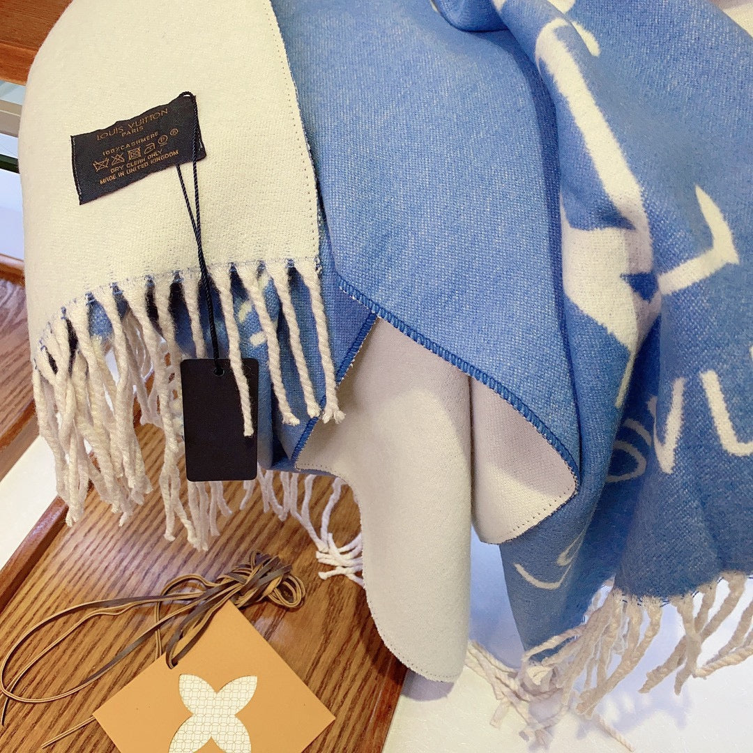 EN - Luxury LUV Scarf 035