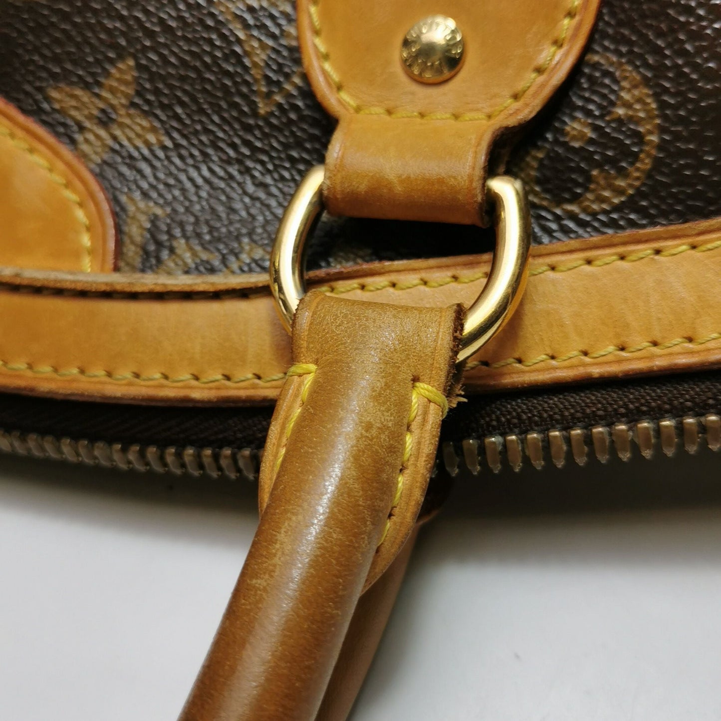 Preloved GLM-Tivoli PM Monogram Canvas Pleated Handbag 250508781183649