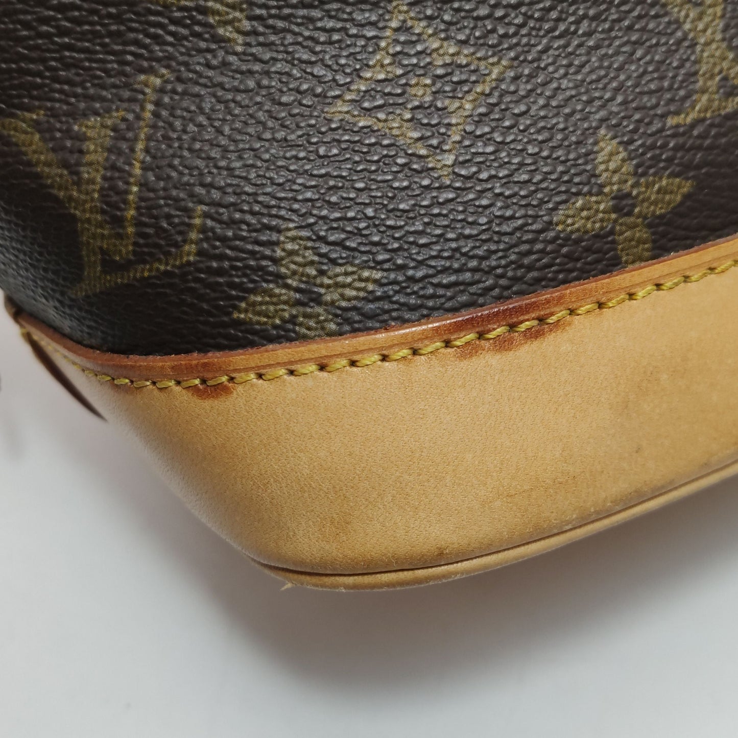Preloved GLM-Alma Small Monogram Canvas Shell Handbag 250422781160494