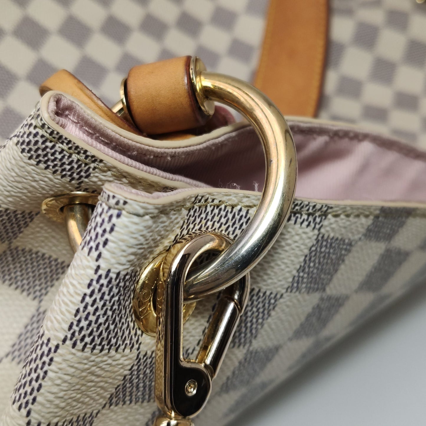 Preloved GLM-Graceful Medium Logo Monogram Shoulder Bag 250529781214080