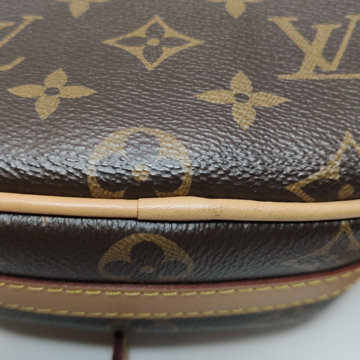 Preloved GLM-Boite Chapeau Small Monogram Crossbody Bag with Chip 250526781209349
