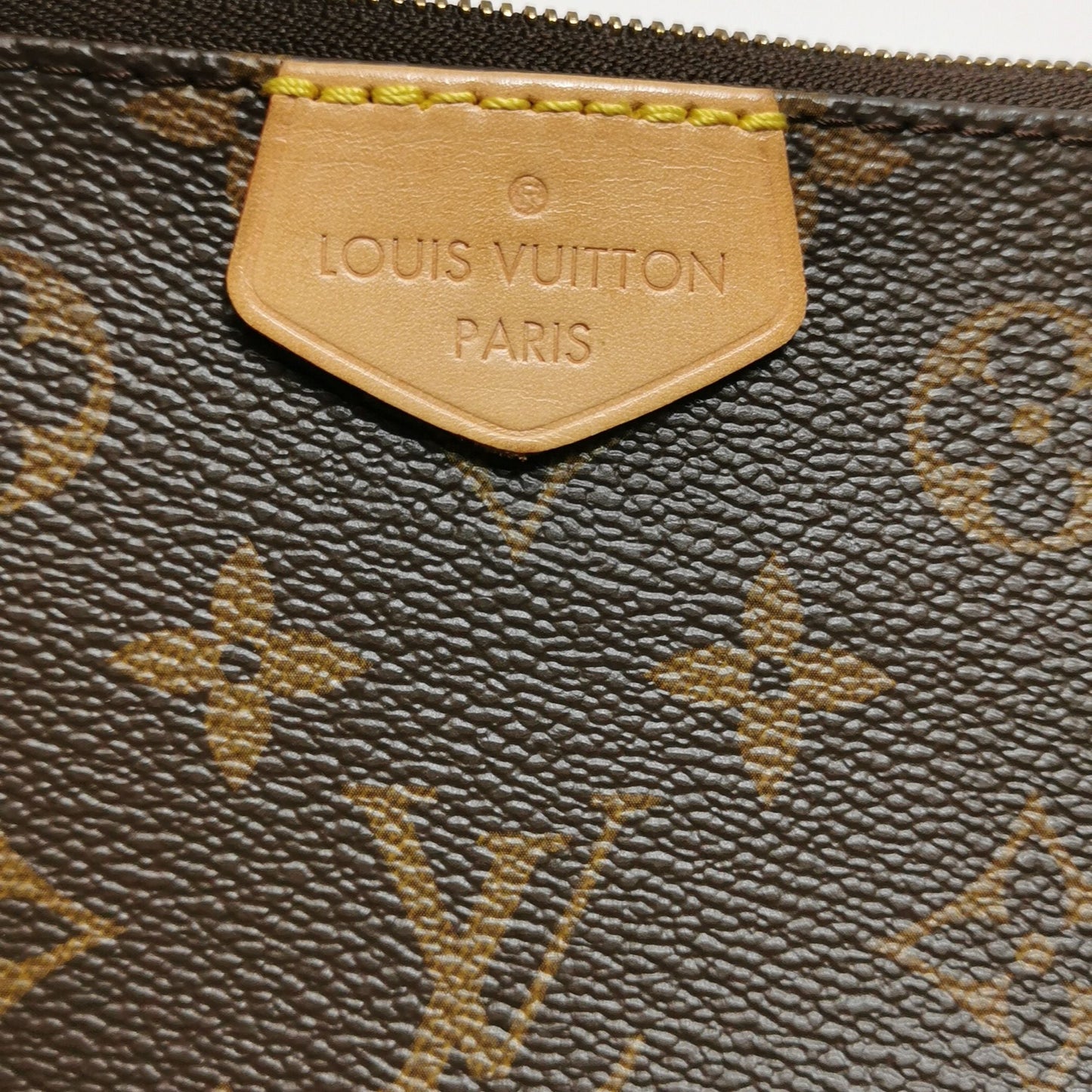 Preloved GLM-Multi Pochette AGLM-essories Five-in-One Bag 047851701080