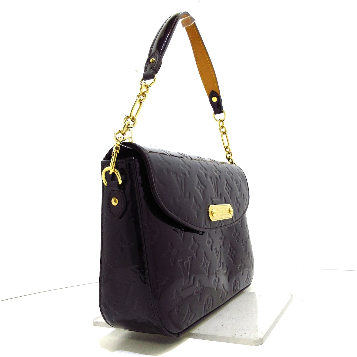 Louis Vuitton Patent Leather Shoulder Bag ()