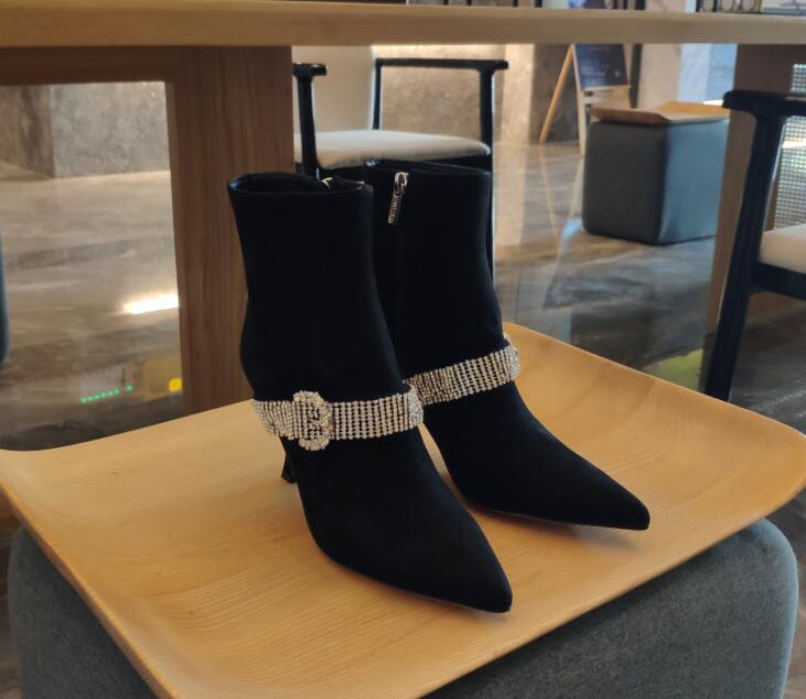 SAMC - JMC Shoes - 001