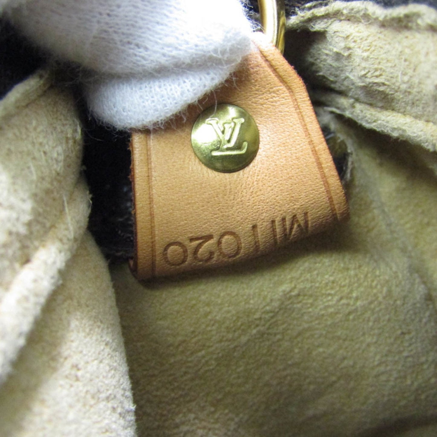 Louis Vuitton Looping Gm Canvas Shoulder Bag ()