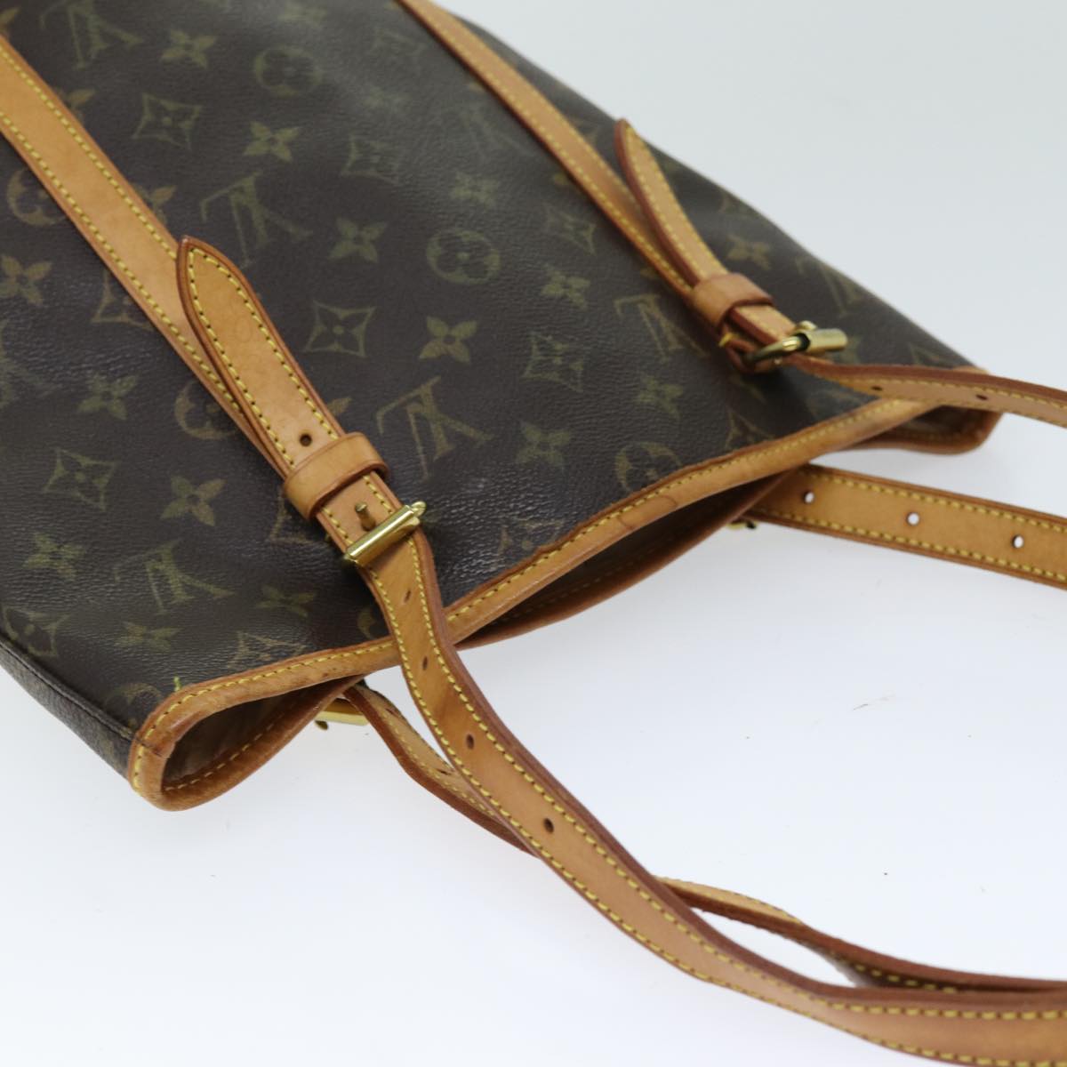 Louis Vuitton Bucket Tote