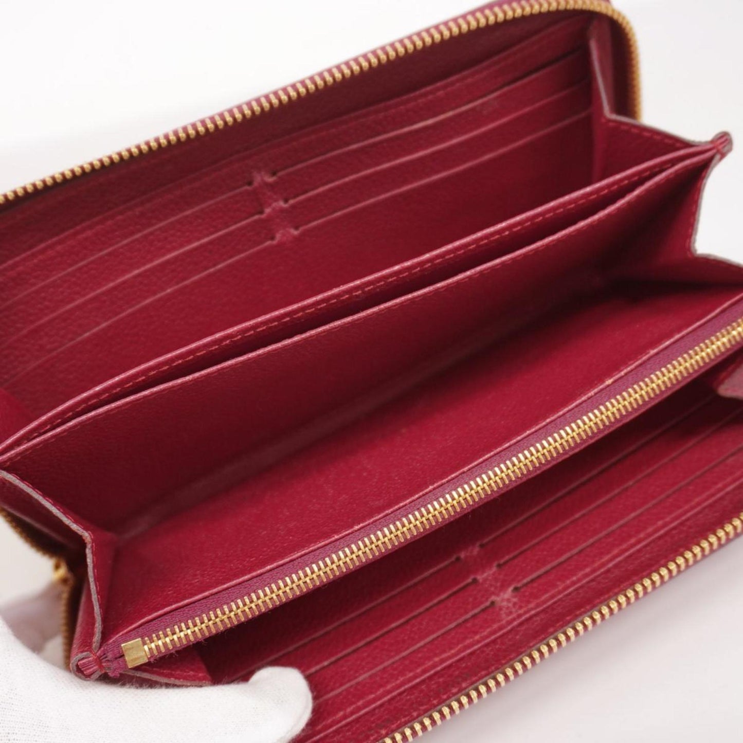 Louis Vuitton Portefeuille Zippy Leather Wallet ()