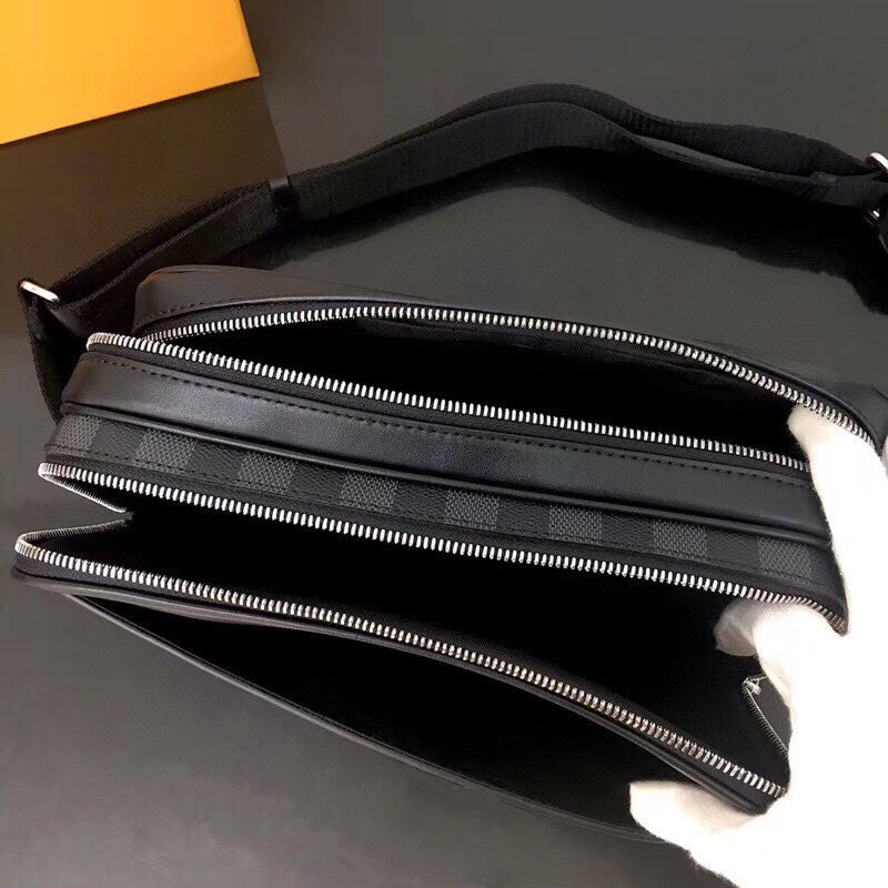 LOV2 Bags - Luxurious Bags 1504