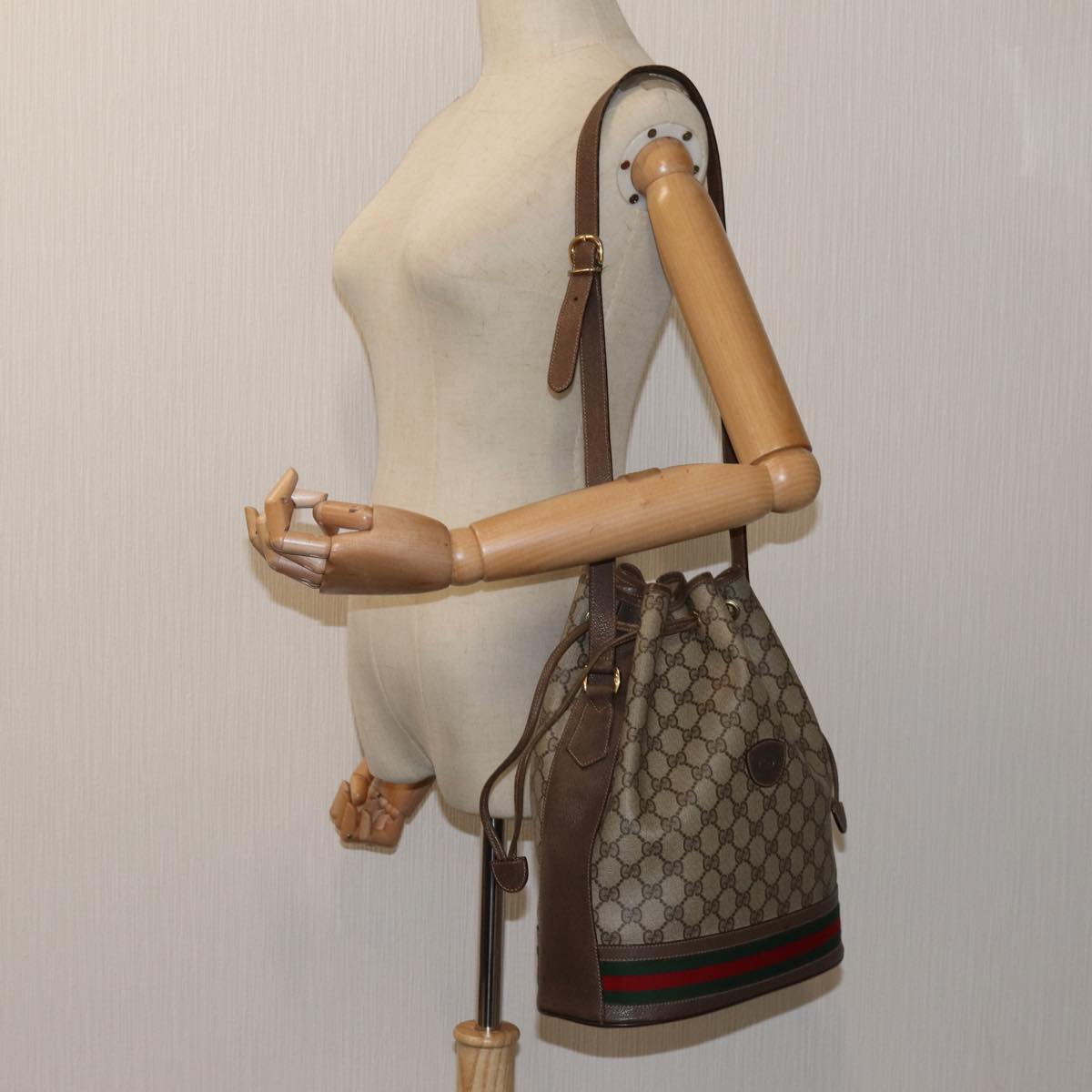 GUCCI GG Supreme Web Sherry Line Shoulder Bag PVC Beige 001 084 0850 71782