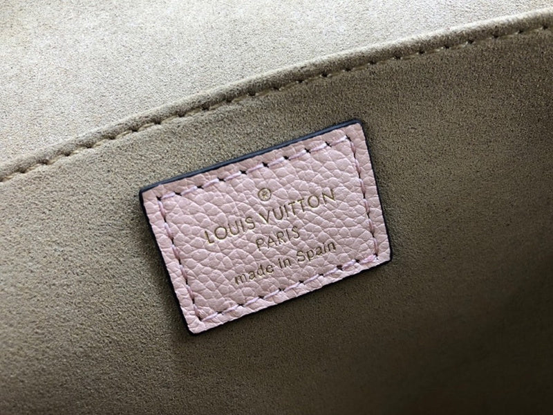 LOV2 Bags - Luxurious Bags 1880