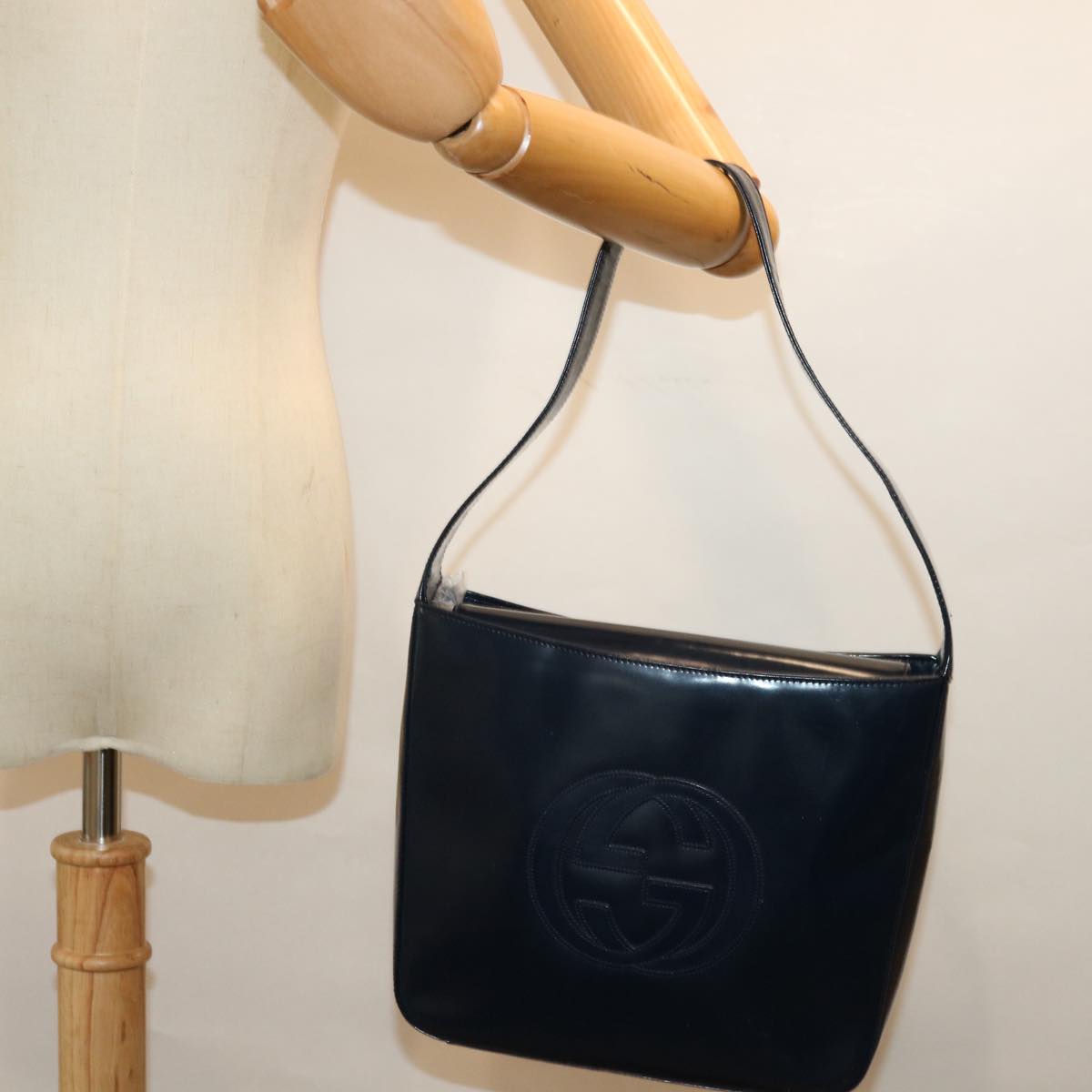 GUCCI Interlocking Shoulder Bag Enamel Navy 72657