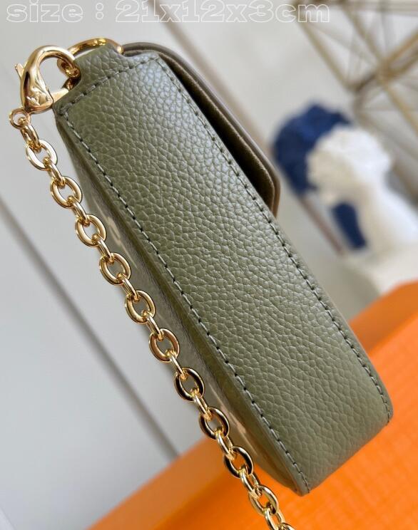 SAMC - LOV Bags - 960