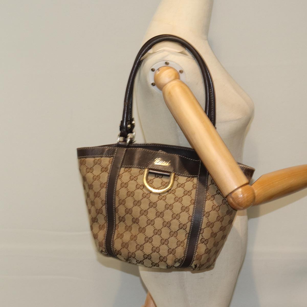 GUCCI GG Canvas Hand Bag Beige 211983 74988