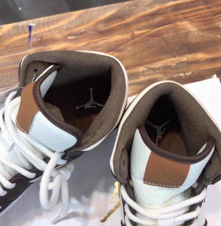 SAMC - NKE Shoes - 1006