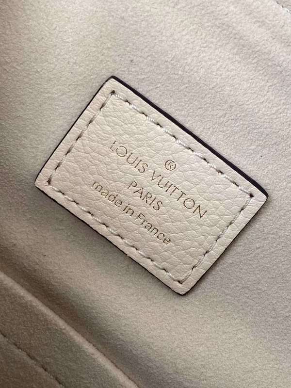 LOV2 Bags - Luxurious Bags 2527