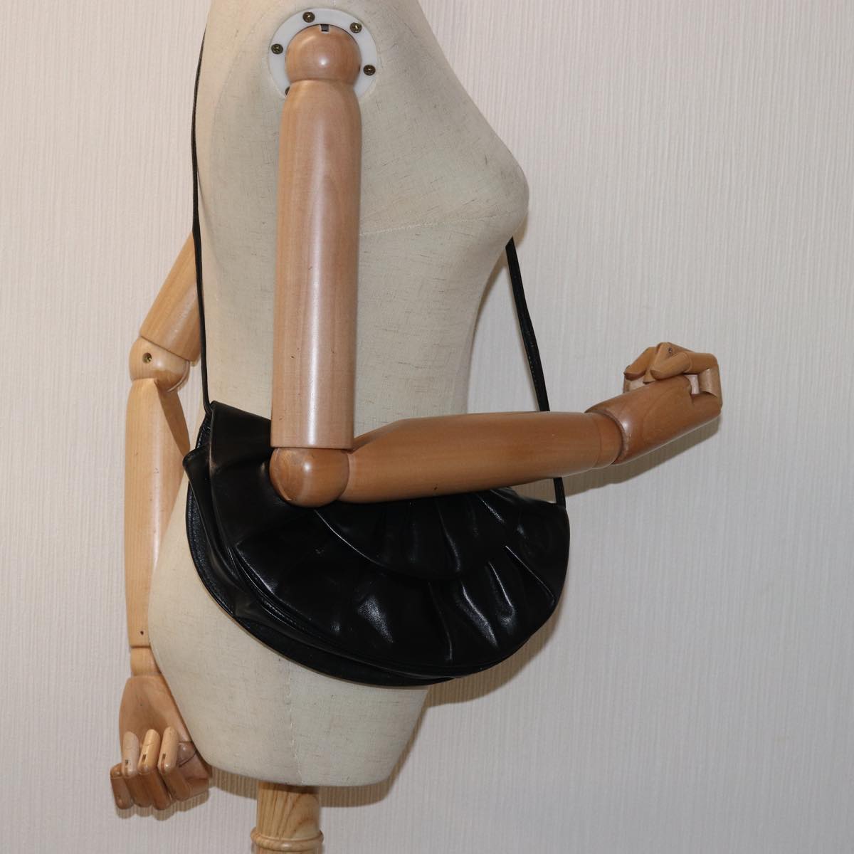 GUCCI Shoulder Bag Leather Black 77658