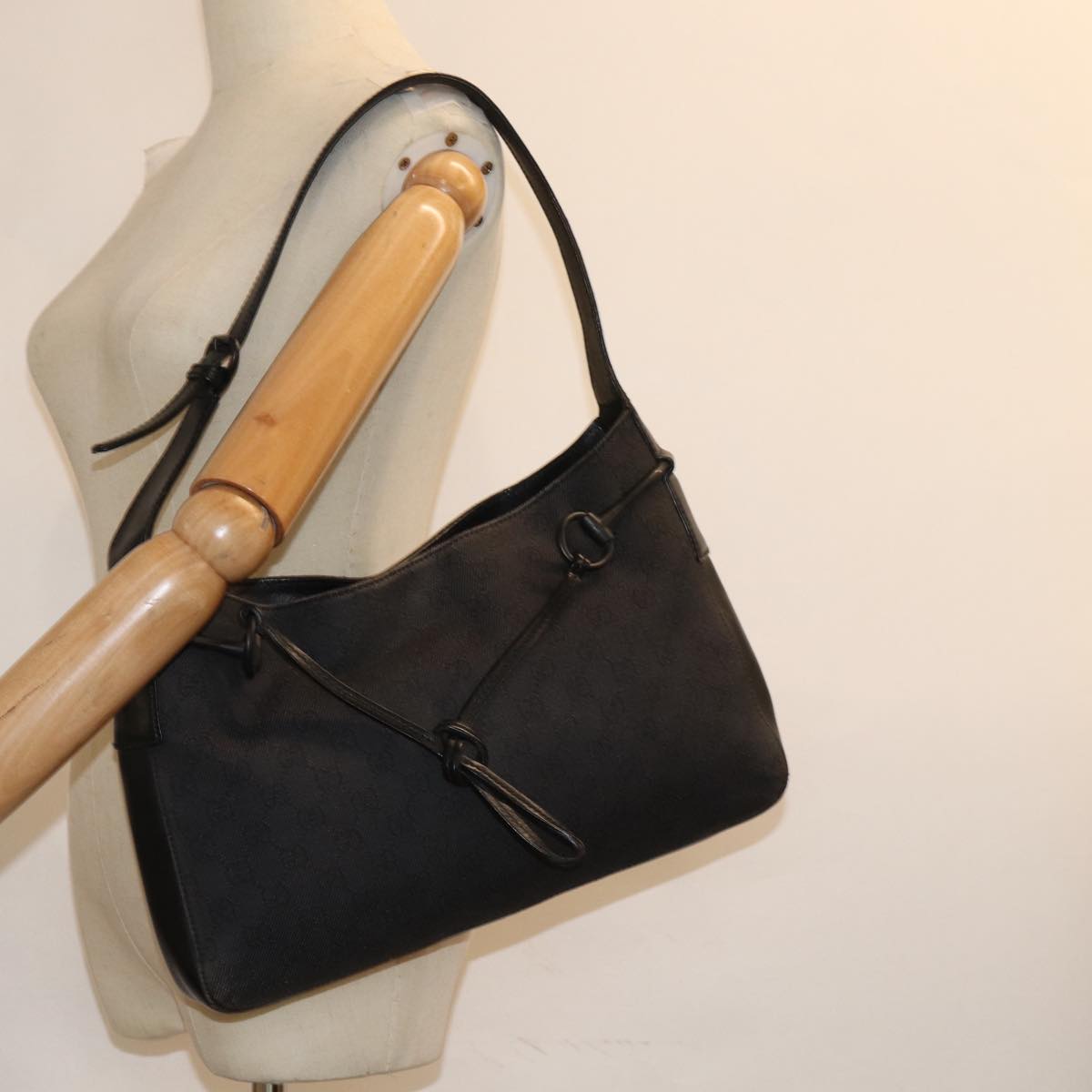 GUCCI GG Canvas Shoulder Bag Black 101975 78344