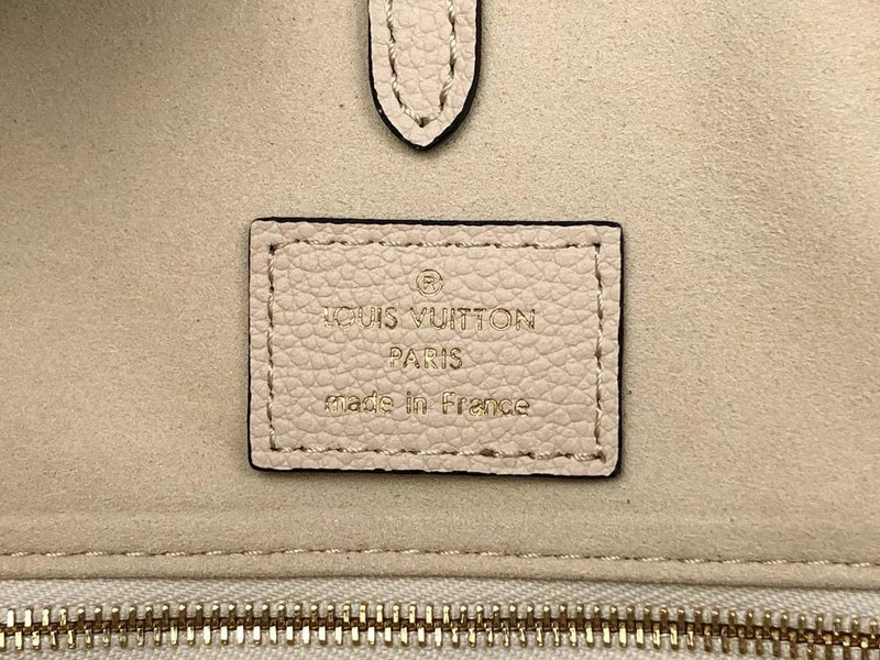 LOV2 Bags - Luxurious Bags 2526