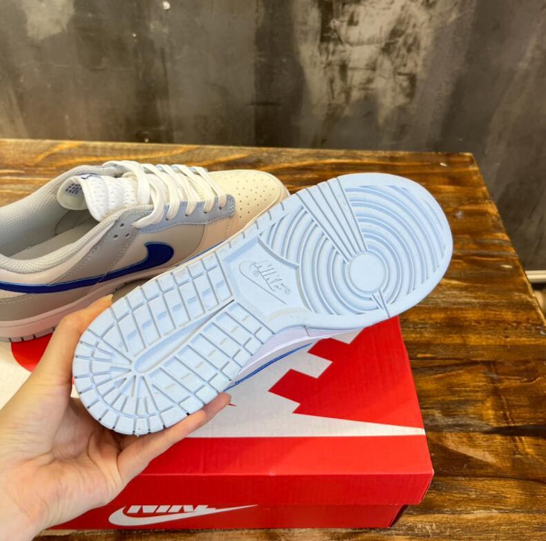 SAMC - NKE Shoes - 326