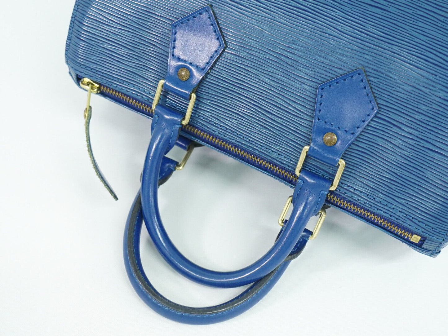 Louis Vuitton Speedy 25 Leather Handbag