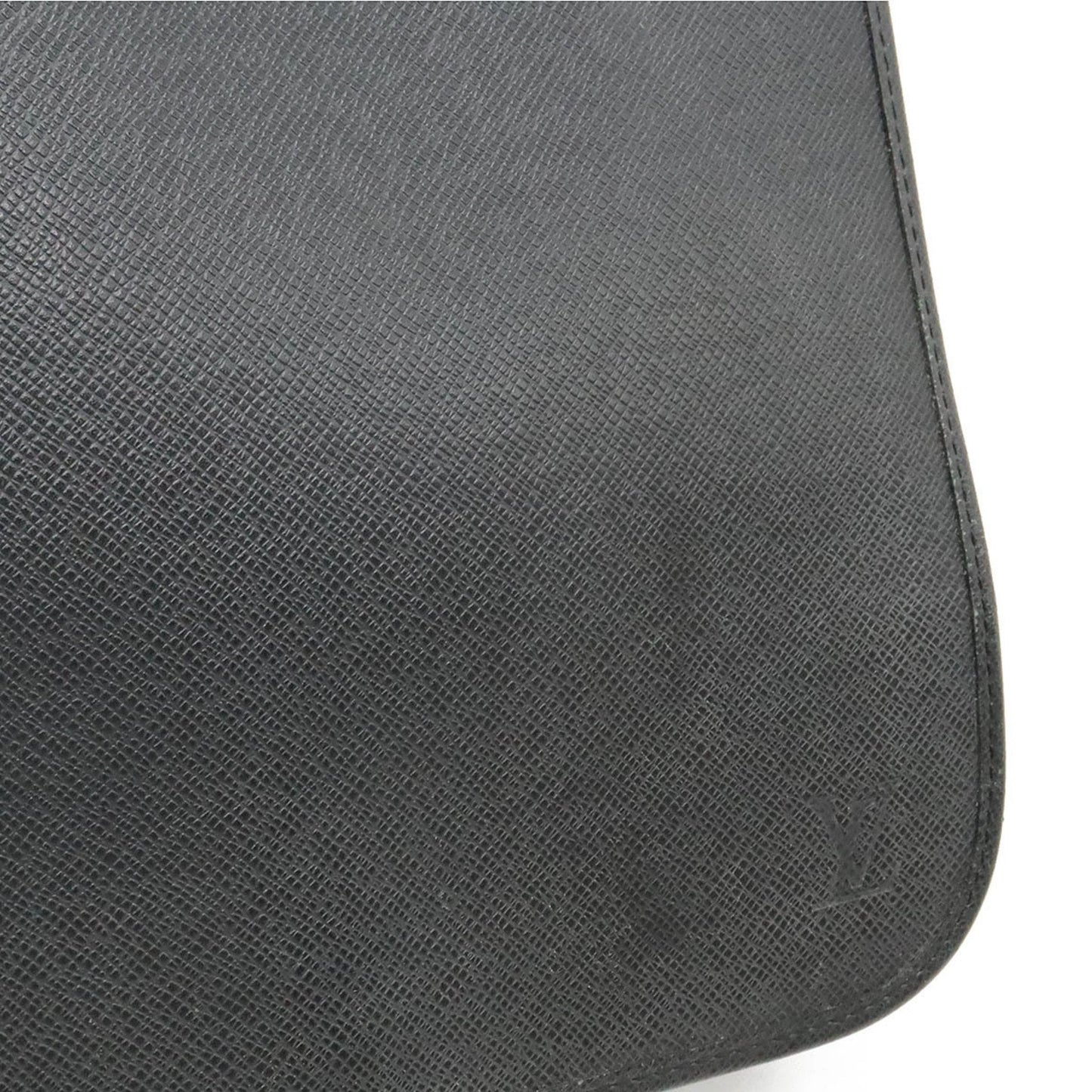 Louis Vuitton Andrei Leather Shoulder Bag ()