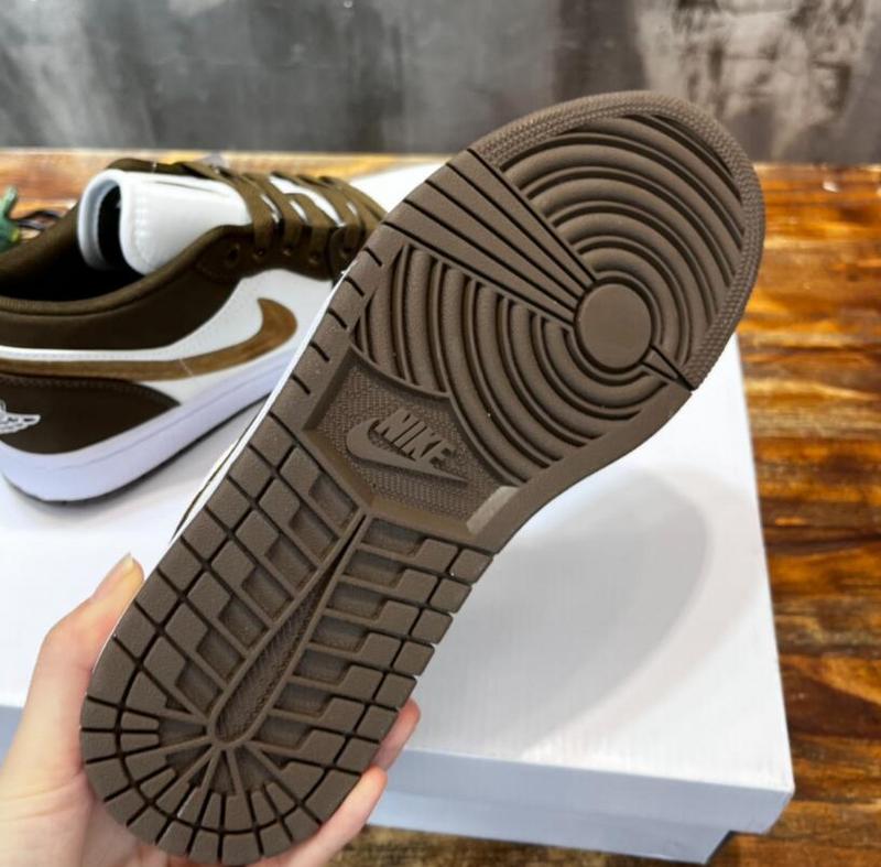 SAMC - NKE Shoes - 852