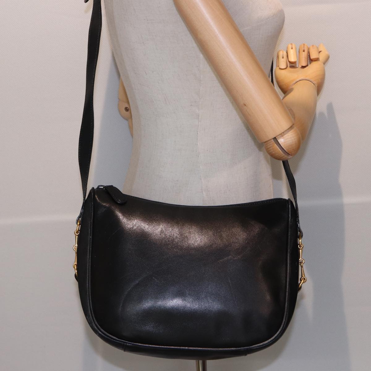 GUCCI Shoulder Bag Leather Black 001 2214 1687 81327