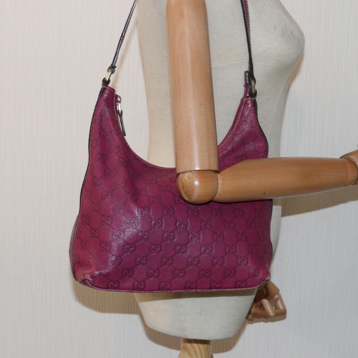 GUCCI GG Canvas Guccissima Shoulder Bag Outlet Purple 257282 81621