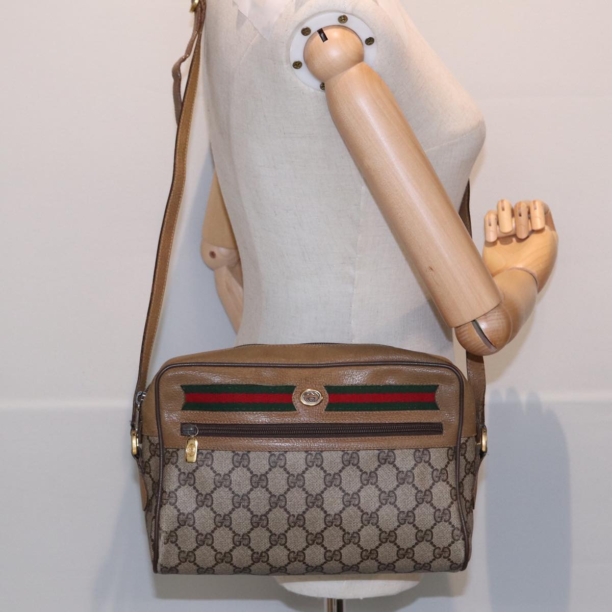 GUCCI GG Supreme Web Sherry Line Shoulder Bag Beige Gold 119 02 088 82111