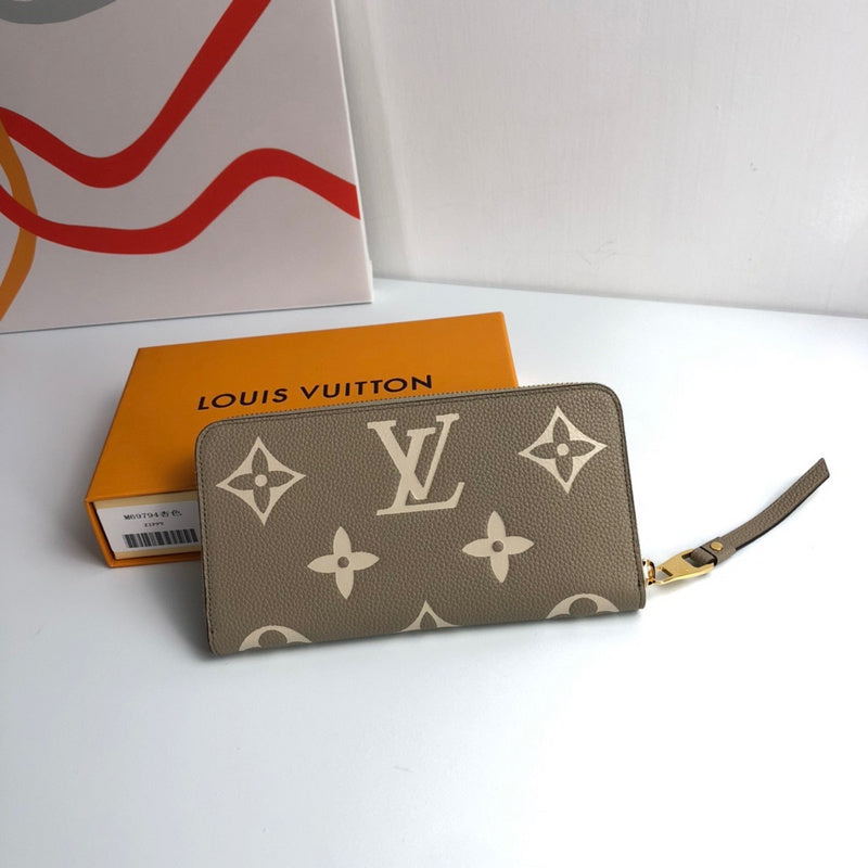 LOV2 Bags - Luxurious Bags 2149