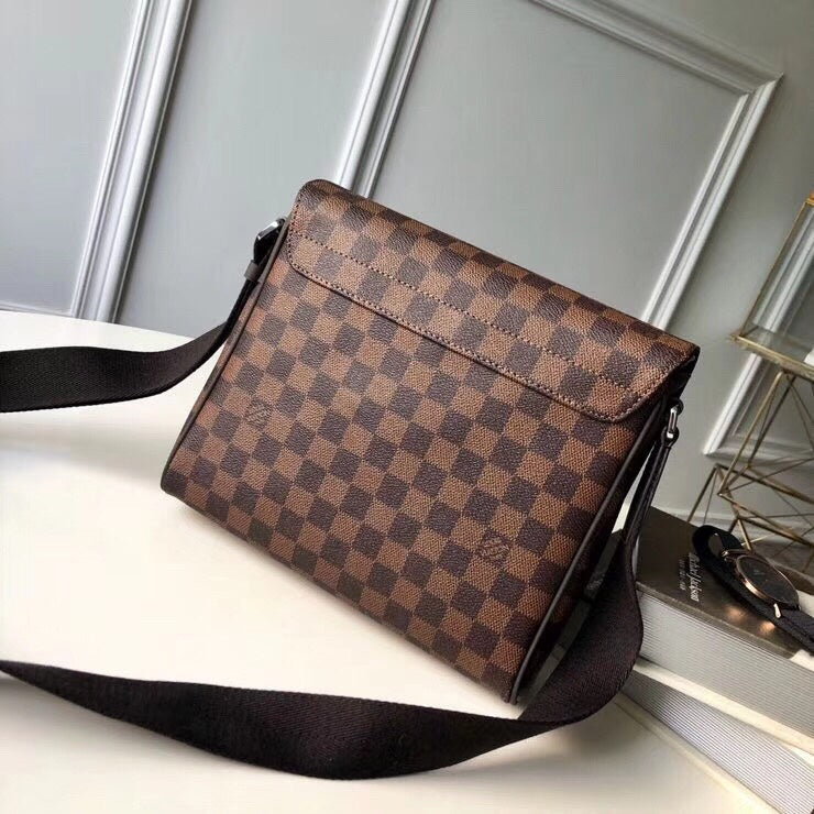 LOV2 Bags - Luxurious Bags 2700