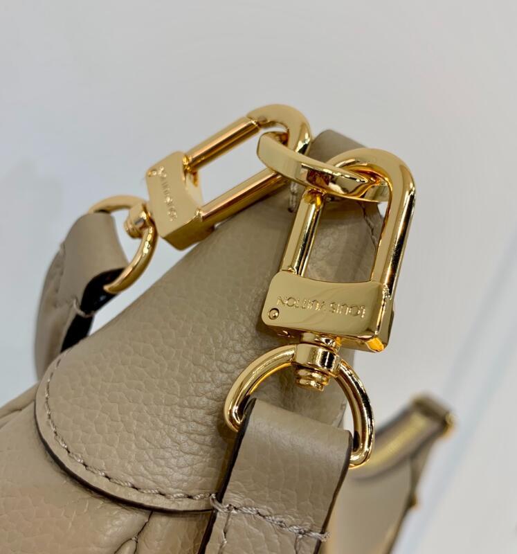 SAMC - LOV Bags - 1112