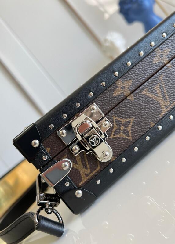 SAMC - LOV Bags - 1540