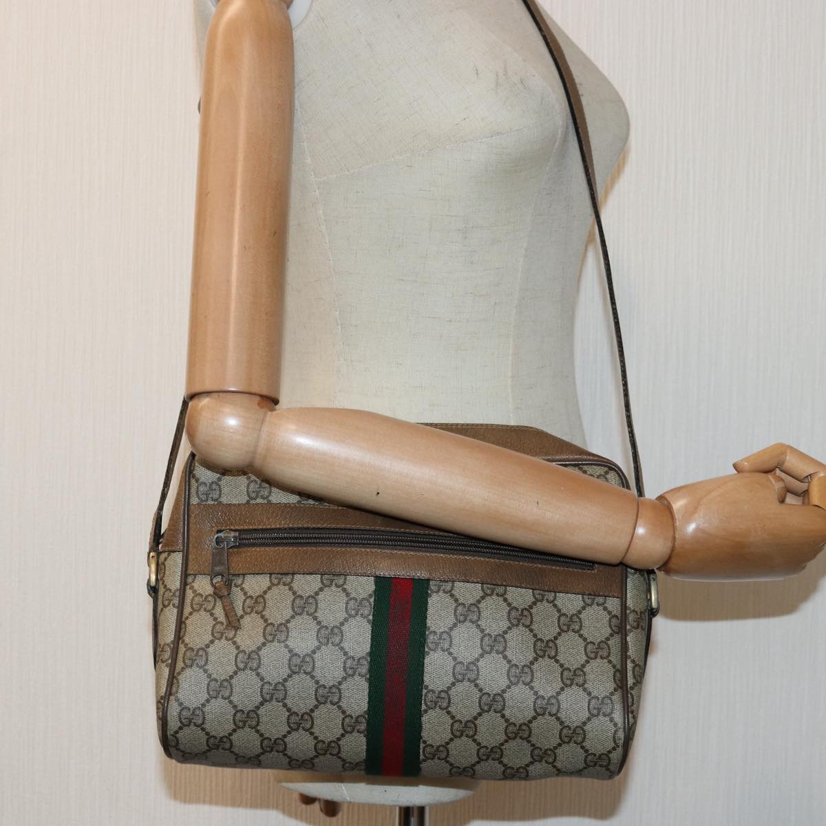 GUCCI GG Supreme Web Sherry Line Shoulder Bag PVC Beige Gold 85110