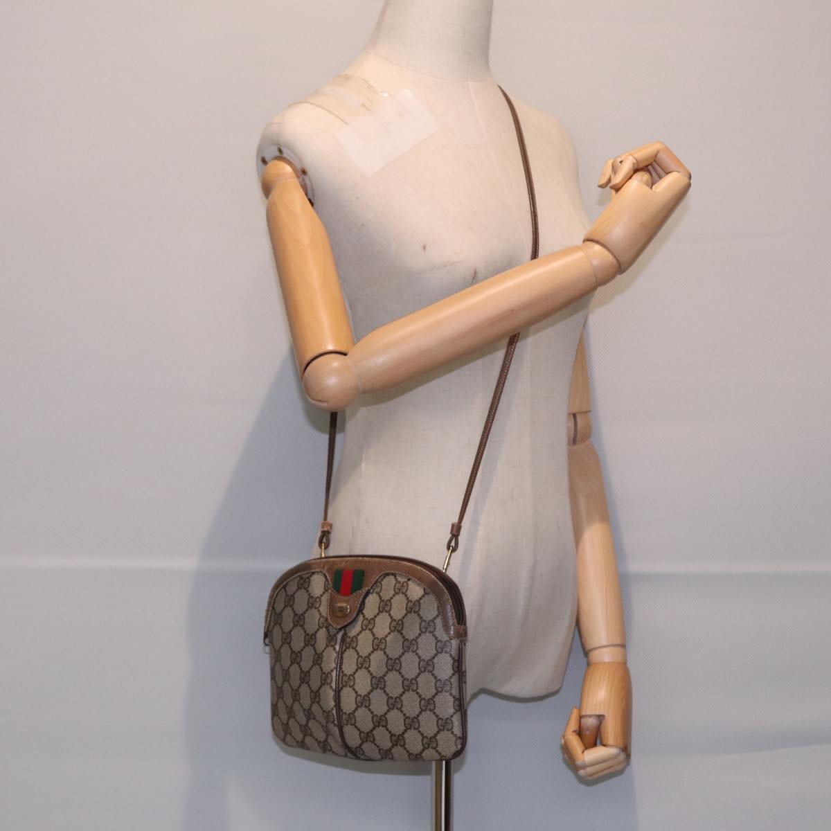 GUCCI GG Supreme Web Sherry Line Shoulder Bag PVC Beige 904 02 047 85369
