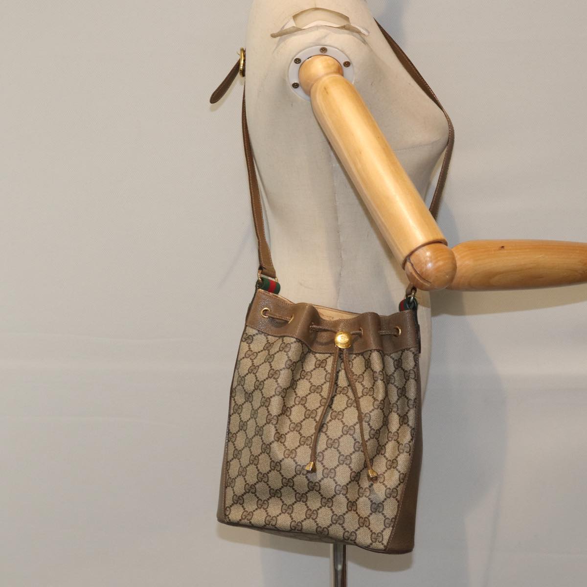 GUCCI GG Supreme Web Sherry Line Shoulder Bag PVC Beige Gold 86046