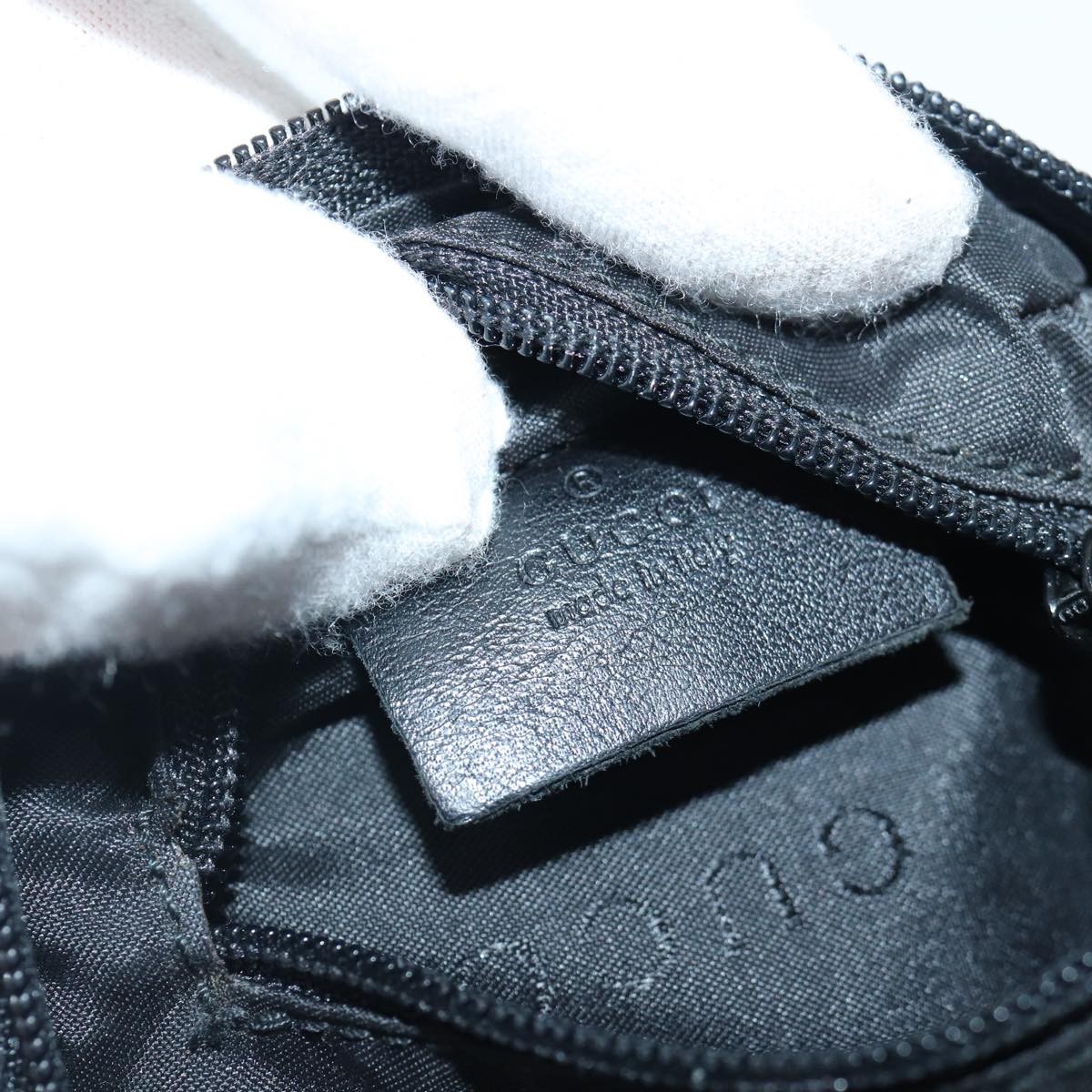 GUCCI GG Canvas Pouch Black Silver 039 1094 86678