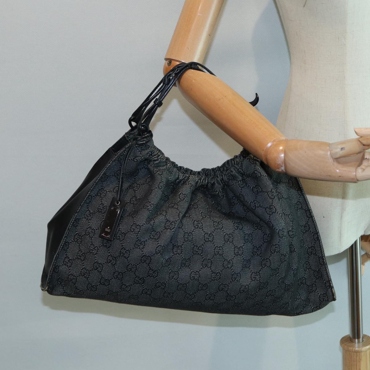 GUCCI GG Canvas Hand Bag Black Silver 76554 87781