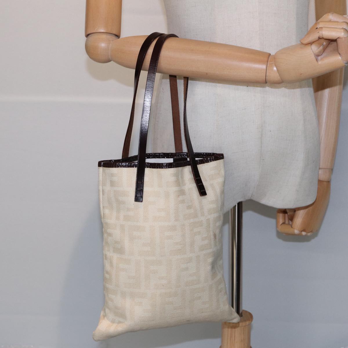 FENDI Zucca Canvas Hand Bag Beige 87916