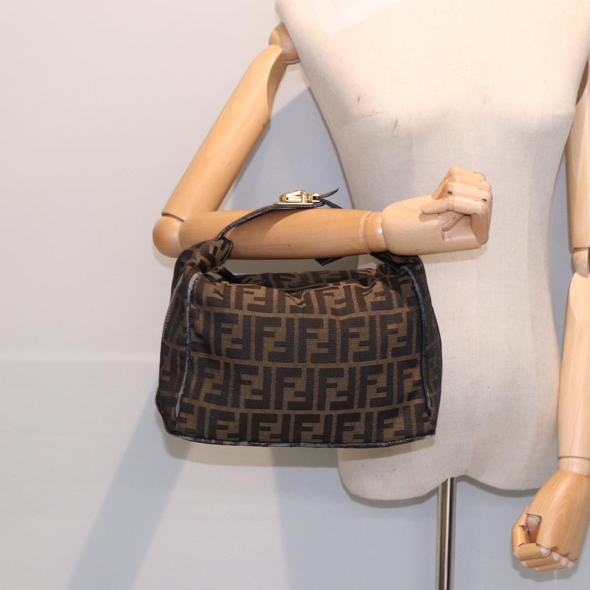FENDI Zucca Canvas Hand Bag Brown Black gold 88080