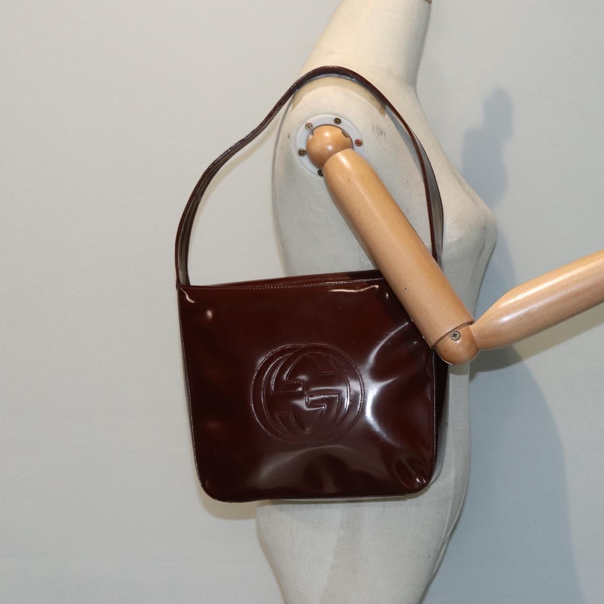 GUCCI Shoulder Bag Patent leather Brown Silver 000 2046 0506 88420