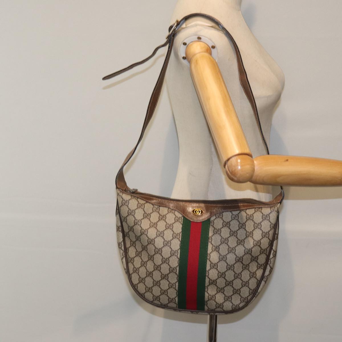 GUCCI GG Supreme Web Sherry Line Shoulder Bag PVC Leather Beige Gold 88635