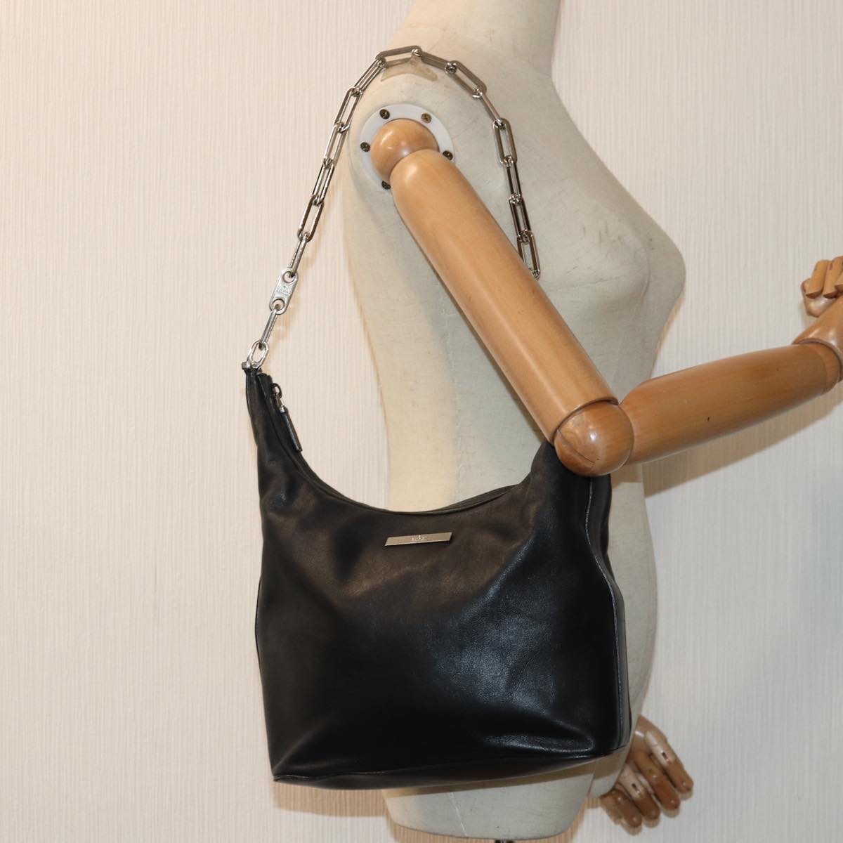 GUCCI Chain Shoulder Bag Leather Black Silver 001 3874 2404 88805