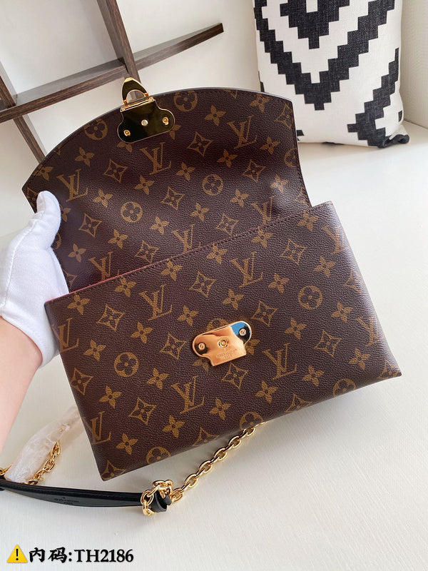 LOV2 Bags - Luxurious Bags 2648