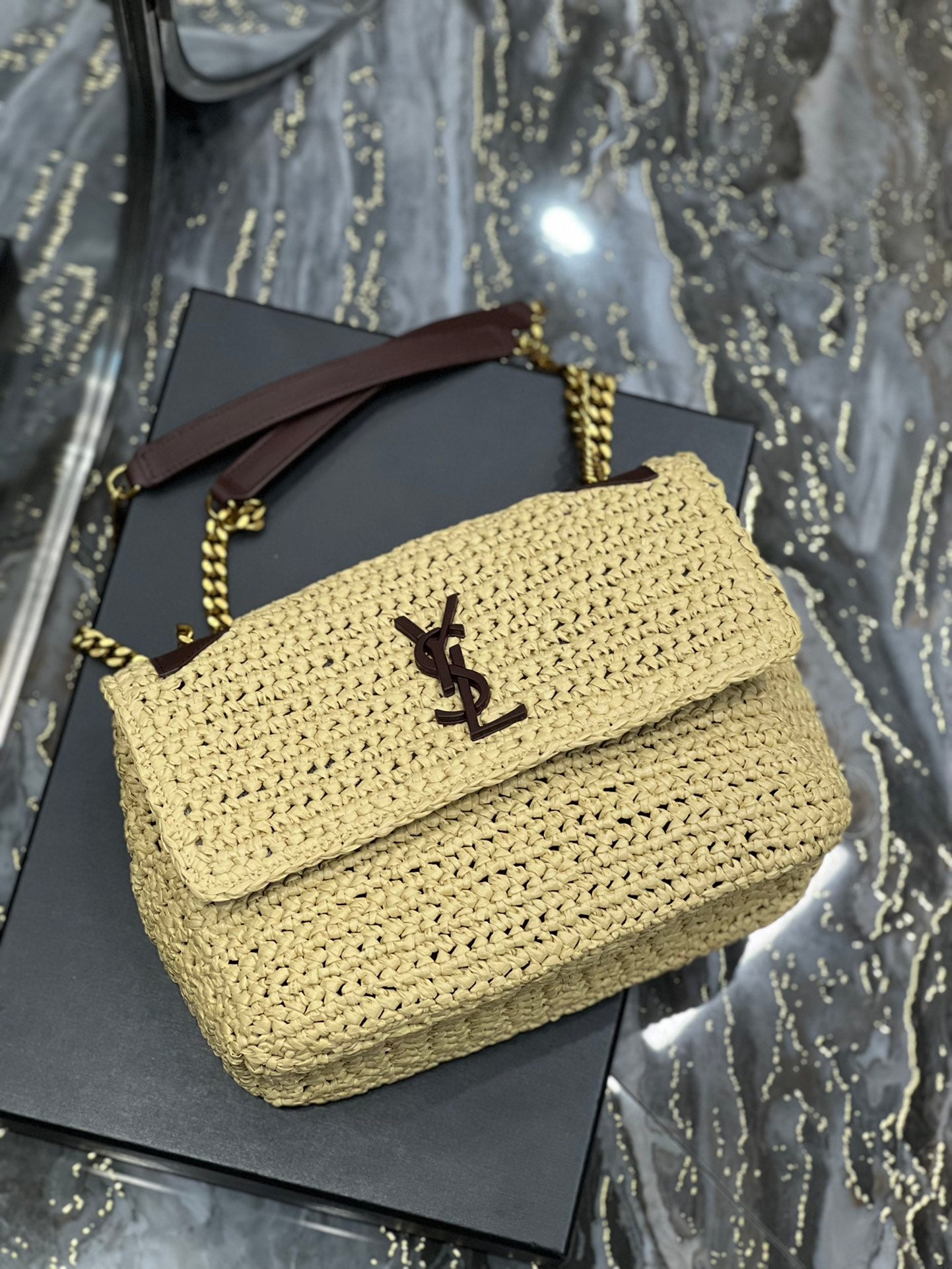 GLAMI Niki MeGLAMIum Chain Bag In Rafia For Women 11in/28cm Brown YSL 633187Gucci66W7069