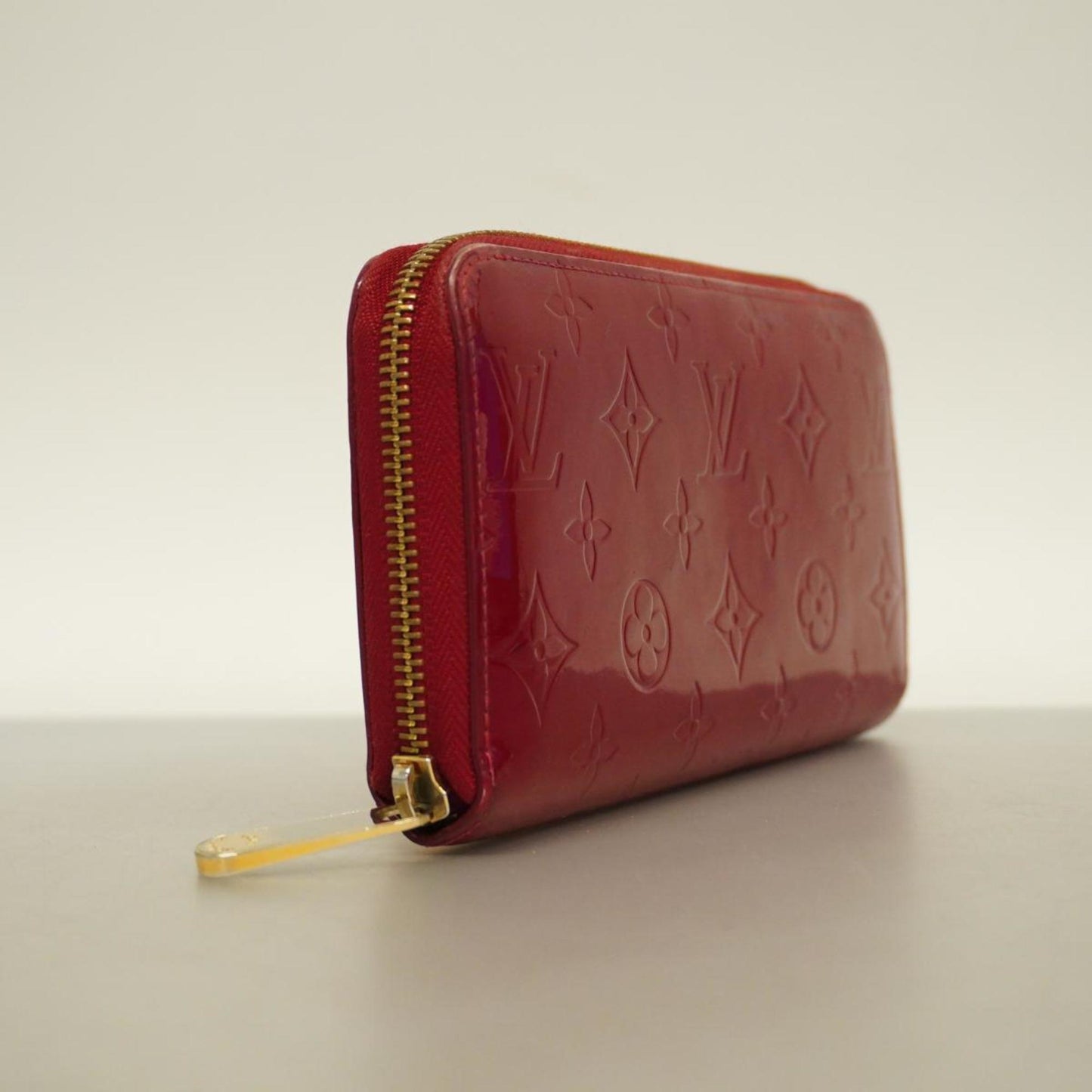Louis Vuitton Zippy Wallet Patent Leather Wallet ()