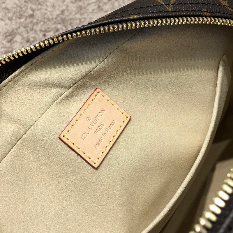 LOV2 Bags - Luxurious Bags 1540